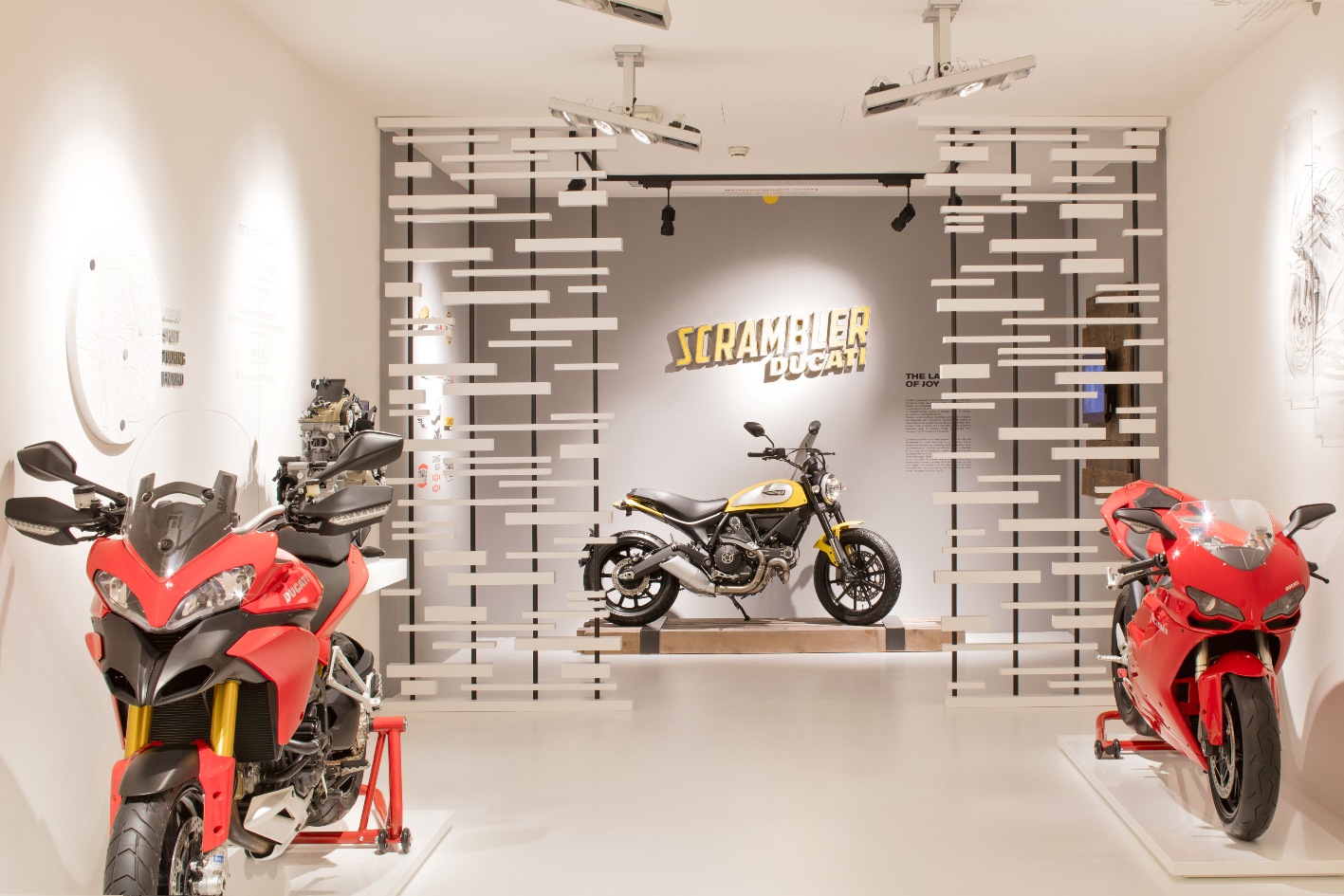 Ducati Museum 1_UC34151_Mid
