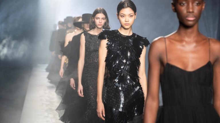 Alberta Ferretti Modenschau – Herbst/Winter-Kollektion 2021