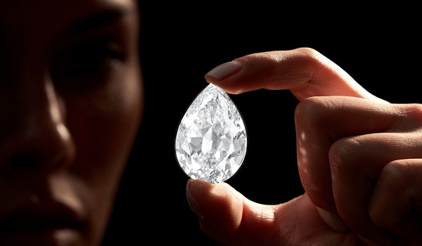 Sotheby's to Accept Cryptocurrency for Rare 100+ Carat Diamond