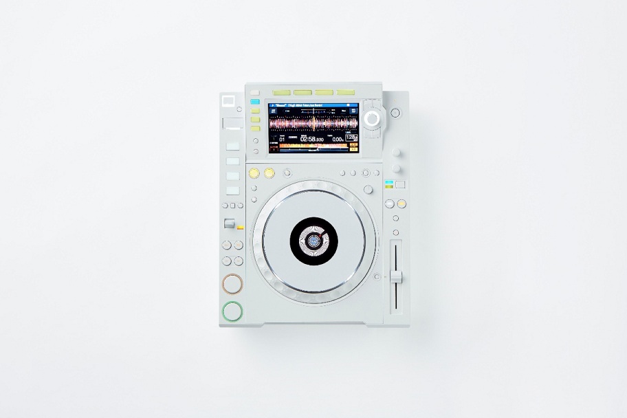 Introducing the limited-edition DDJ-1000-OW, an exclusive collaboration with Off-White™ Available to buy from Pioneer DJ