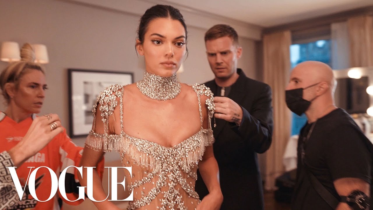 Kendall Jenner Gets Ready for the Met Gala