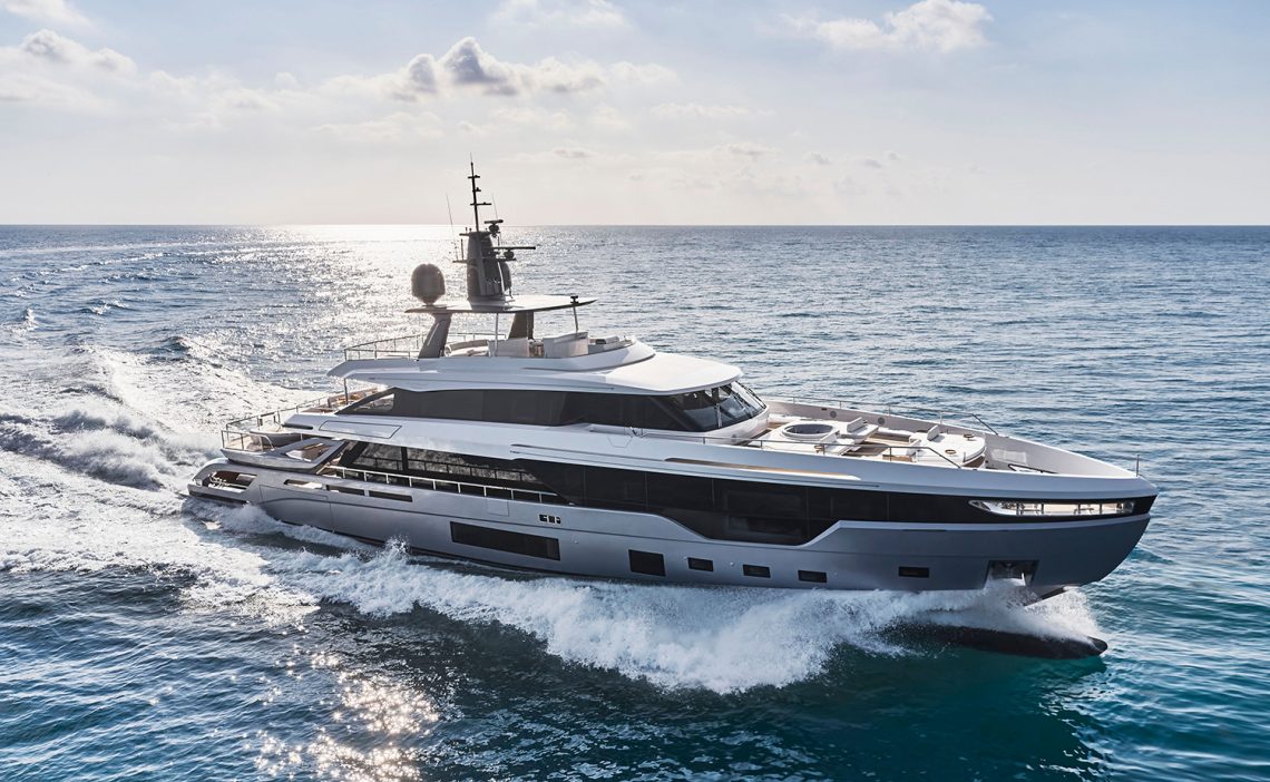 AZIMUT YACHTS AT THE FORT LAUDERDALE BOAT SHOW 2021