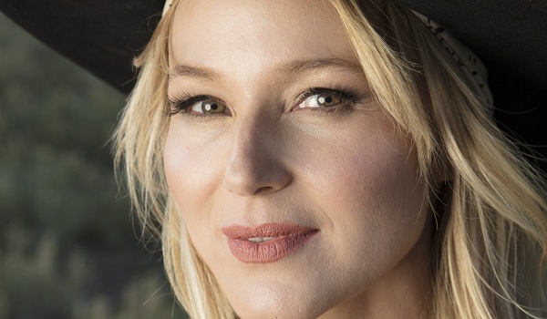 Jewel on the Surprising Talent That Made Her a Superstar