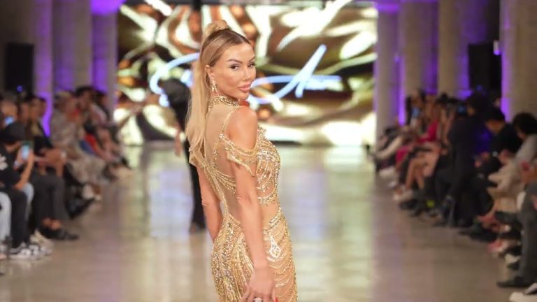 Giannina Azar alla Settimana della Moda di Los Angeles 2024