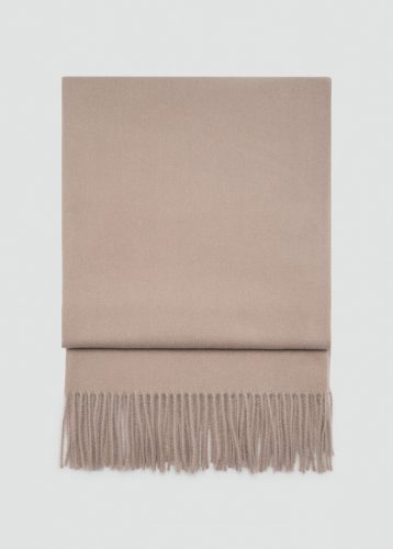Fringed edge scarf