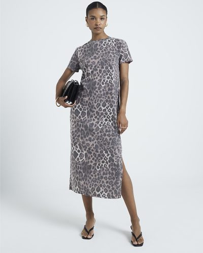 Brown leopard print t-shirt midi dress