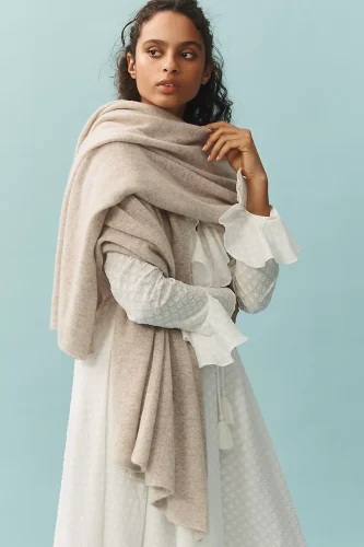 White + Warren Travel Cashmere Wrap