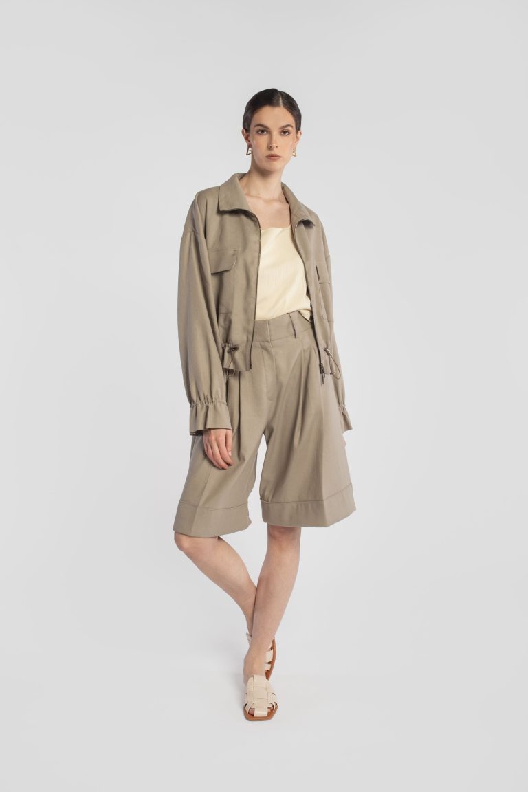 Cruciani SS25 Damenkollektion | Die luxuriöse Erfahrung des italienischen Sommerstils