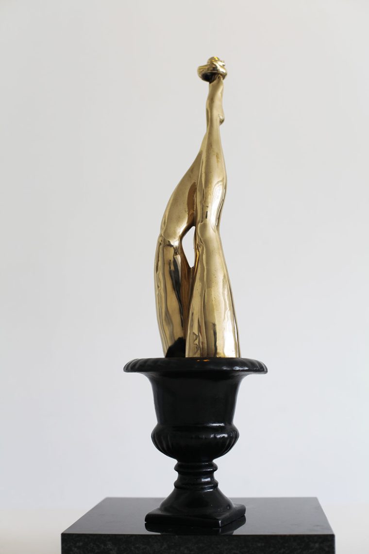 Legs-Medium-Bronze-and-gold-Size-23x11x11inches-Edition-10-Signed