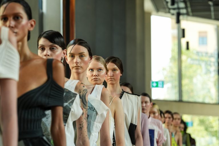 Sfilata Francesca Liberatore SS25 alla Settimana della Moda di Milano