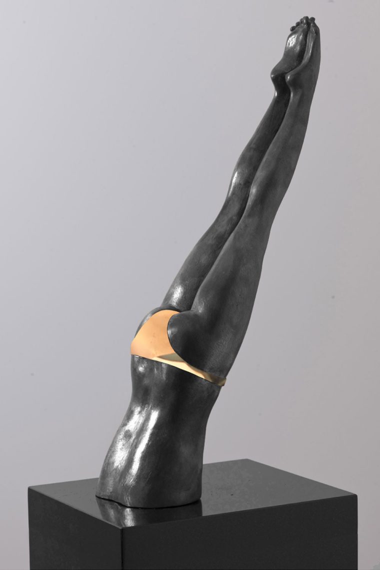 Splash-Medium-Bronze-Size-23x11x11inches-Edition-10-Signed