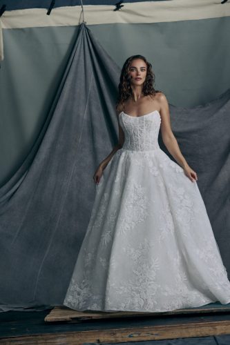 anne-barge-wedding-dress-13