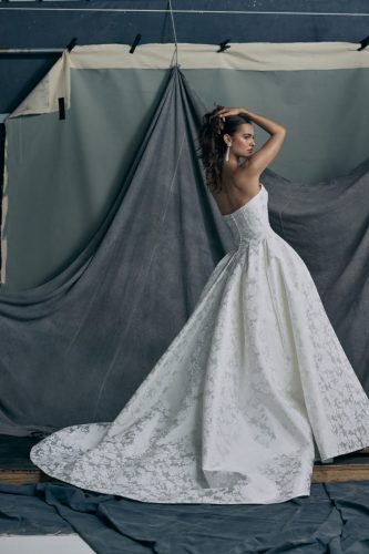 monarch-anne-barge-wedding-dress2
