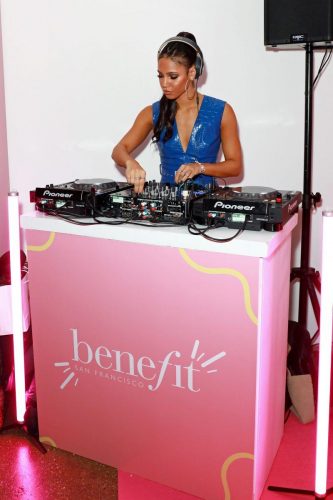 Benefit Cosmetics Launch BeneFIT Anti-Gym To Celebrate Their New Brow Product, 'Brow Zings Pro'
