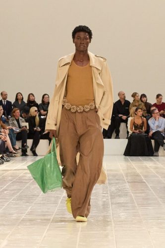 Balenciaga Spring 2027 Ready-to-Wear at Paris Fashion Week