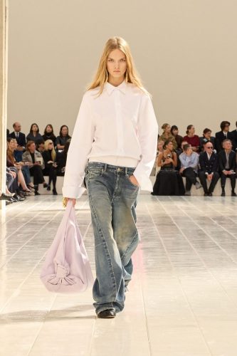 Balenciaga Spring 2027 Ready-to-Wear at Paris Fashion Week
