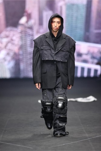 CHOW-des-HOMME-26