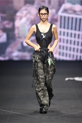 CHOW-des-HOMME-27
