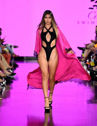 Cirone Swim Miami Swim Week 2022 Powered by アートハーツ・ファッション