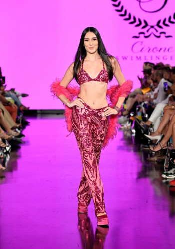 Cirone Swim Miami Swim Week 2022 Powered by アートハーツ・ファッション