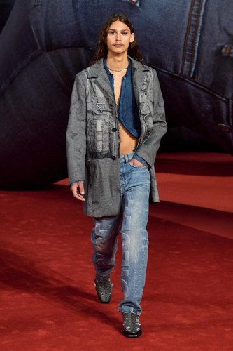Diesel-FW22-look-25