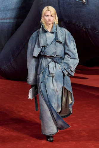 Diesel-FW22-look-8