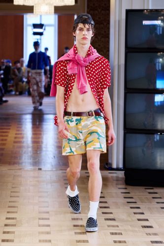 BerlinCurated SS27 Backstage2 by Finnegan-Koichi-Godenschweger for BFW 2x3