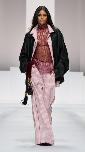 dolce-and-gabbana-women-spring-summer-2026-fashion-show-look-07