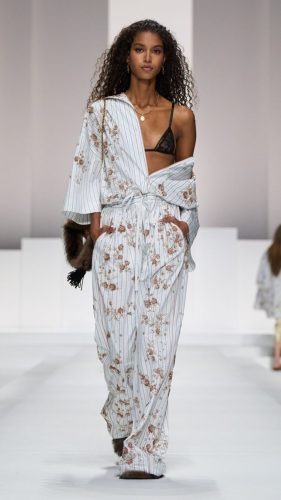 dolce-and-gabbana-women-spring-summer-2026-fashion-show-look-13
