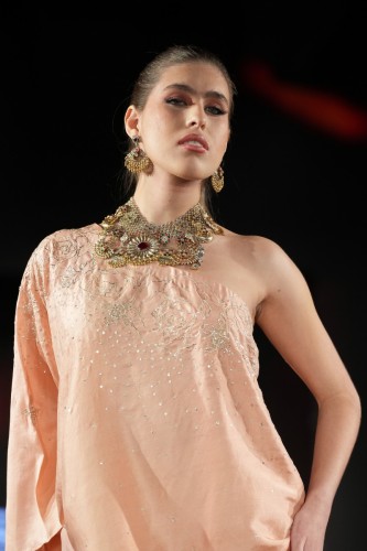 Runway 7 February 2025 - EBN Jewelry, Uppercase, Lino Perros, Tabla
