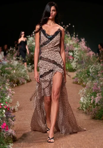 Elie Saab Spring 2027 Ready-to-Wear Collection at Paris Fashion Week