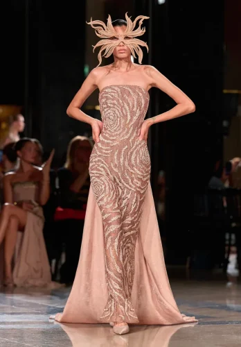 ELIESAABHCAW26-27FrontLook 19 (1)