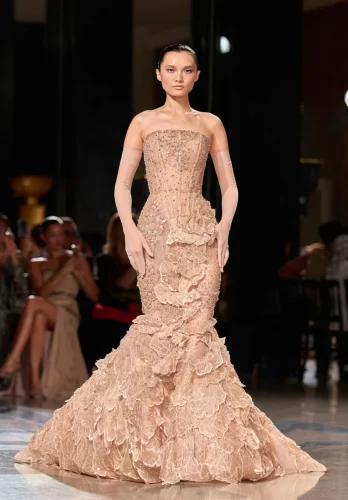 ELIESAABHCAW26-27FrontLook 24 (1)