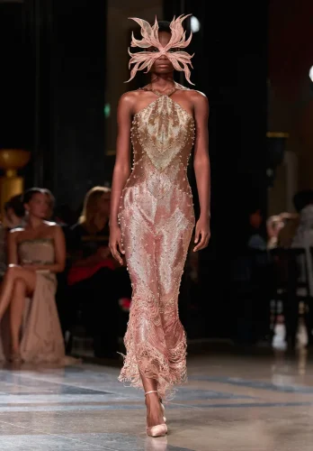 ELIESAABHCAW26-27FrontLook 27 79ccd984-8fbd-464c-b9f5-cc4739258865 (1)