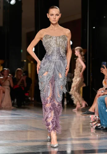 ELIESAABHCAW26-27FrontLook 33 (1)