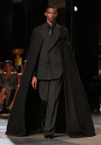ELIESAABHCAW26-27FrontLook 44 (1)