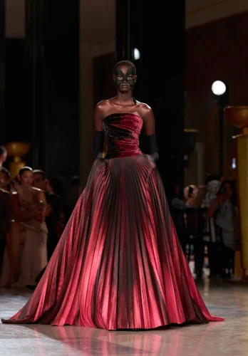 ELIESAABHCAW26-27FrontLook 9 (1)