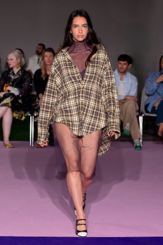 Ester Manas Spring 2027 Ready-to-Wear Collection at Paris Fashion Week