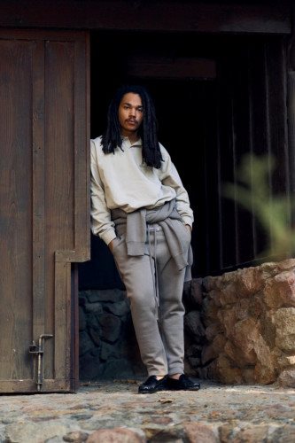 FEAR OF GOD PRÄSENTIERT DIE ESSENTIALS-KOLLEKTION FÜR DIE FEIERTAGE 2020