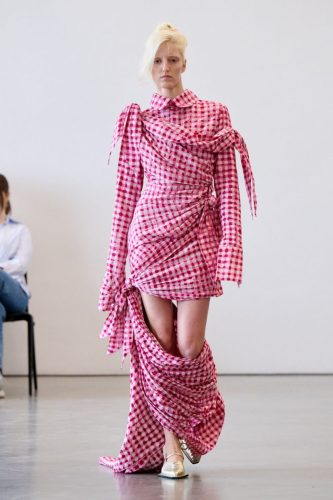 Fruché SS27 Look006 by James-Cochrane for BFW PRESS