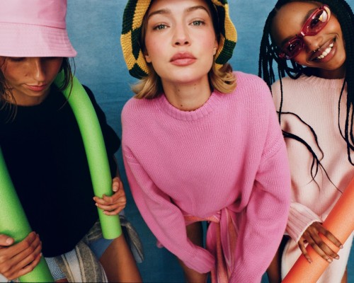 Gigi-Hadids-cashmere-brand-Guest-In-Residence-13