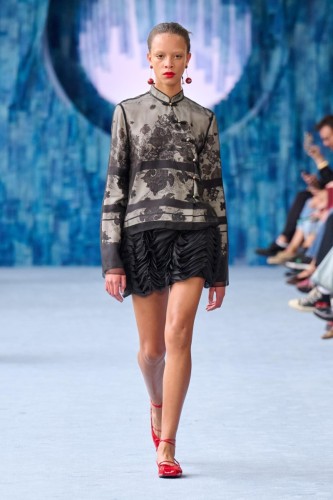 004 runway2x3 Hui ss25