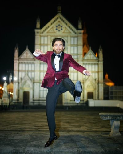 burgundy-velvet-tuxedo-jacket-with-black-tailored-trousers-4