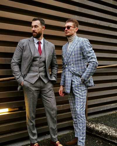 light-blue-check-double-breasted-suit-with-light-grey-turtleneck-3