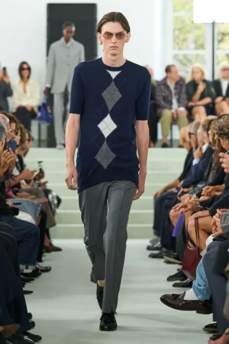 Jil Sander Spring 2027 Ready-to-Wear Runway Collection at Milan