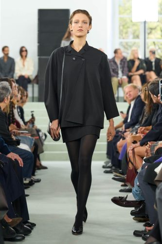 Jil Sander Spring 2027 Ready-to-Wear Runway Collection at Milan