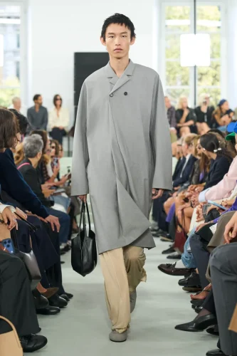 Jil Sander Spring 2027 Ready-to-Wear Runway Collection at Milan