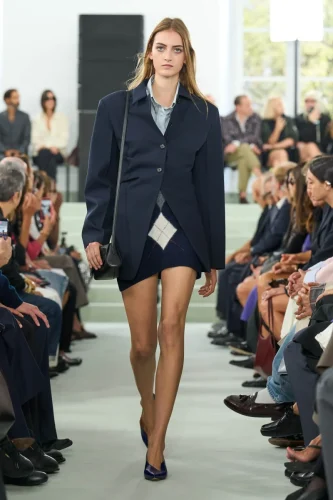 Jil Sander Spring 2027 Ready-to-Wear Runway Collection at Milan
