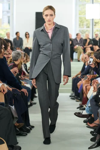 Jil Sander Spring 2027 Ready-to-Wear Runway Collection at Milan
