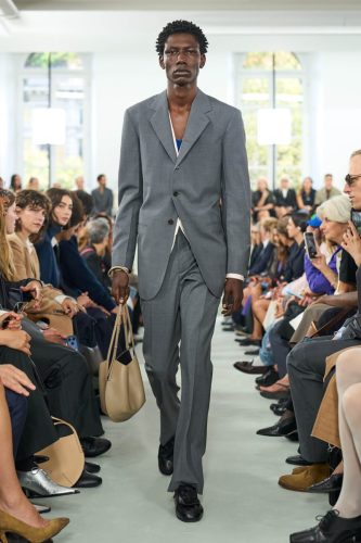 Jil Sander Spring 2027 Ready-to-Wear Runway Collection at Milan